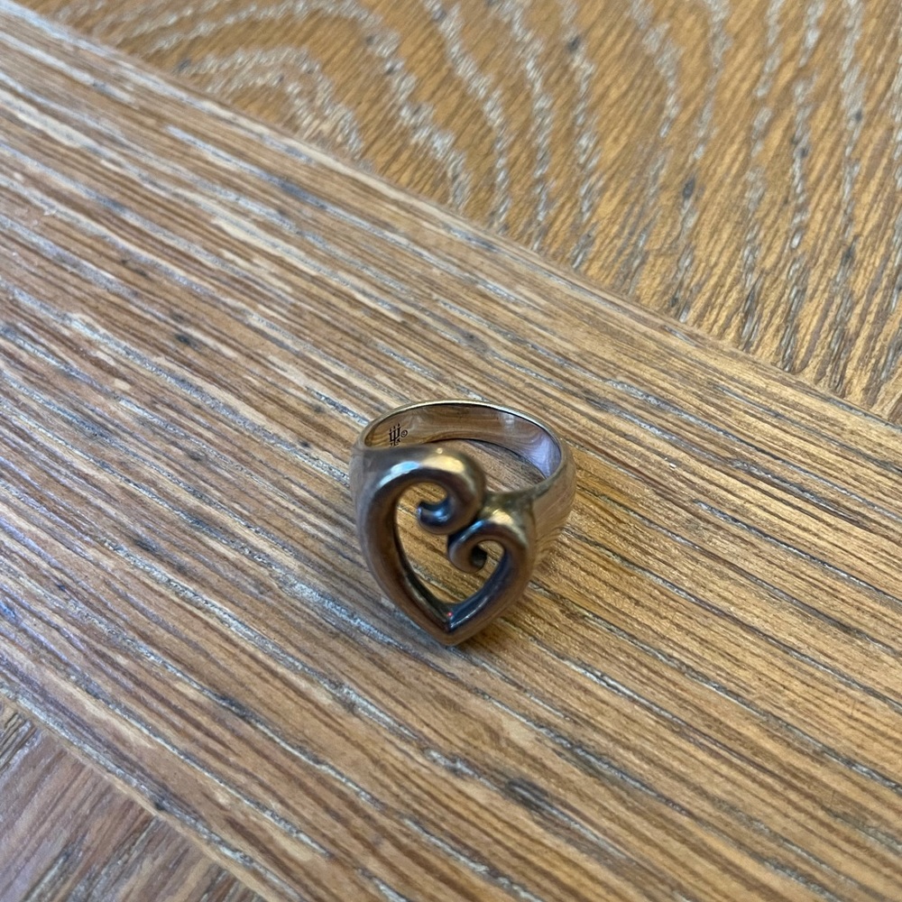 James Avery Mother’s Love ring 5.5 sterling silver